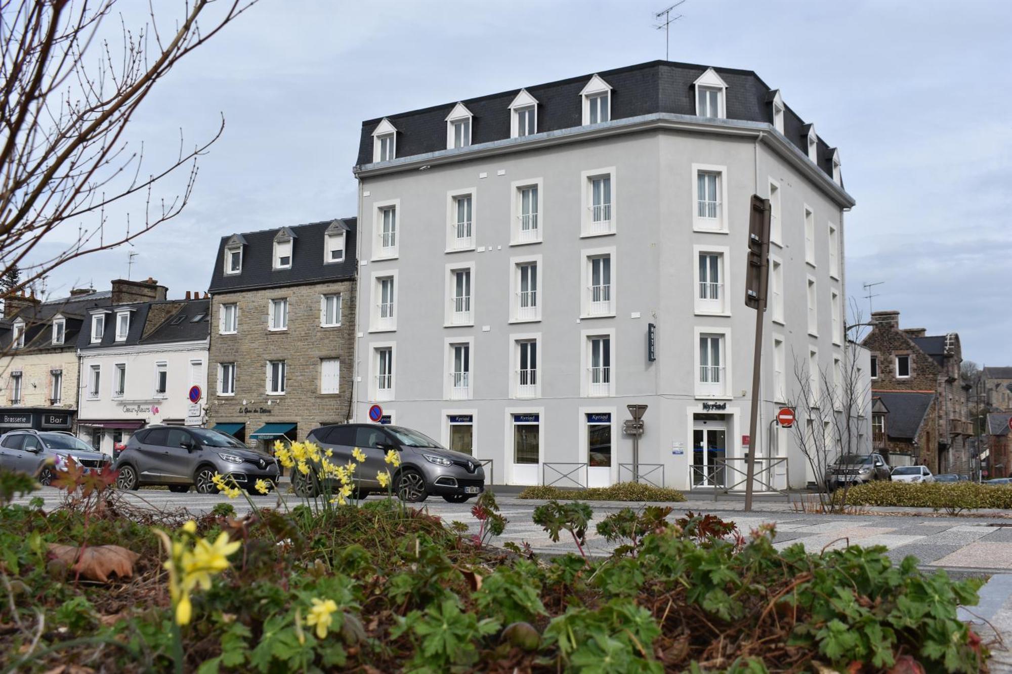 Kyriad Hotel Lamballe Exterior foto